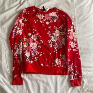 H&M SWEATER NWOT